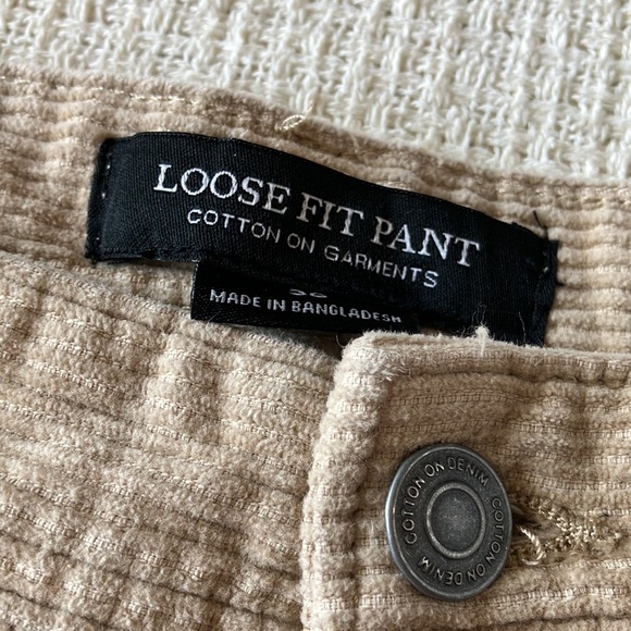 Loose fit Corduroy tan pants! - Picture 2 of 3